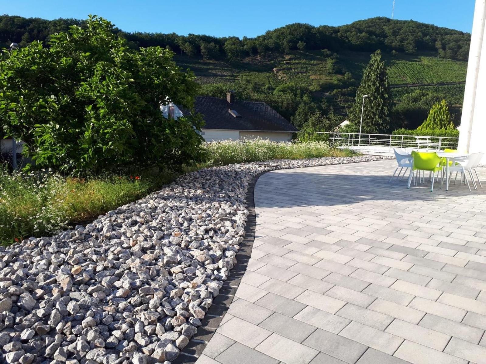 Gaestehaus Ina-Maria, Apartments Obernhof ภายนอก รูปภาพ